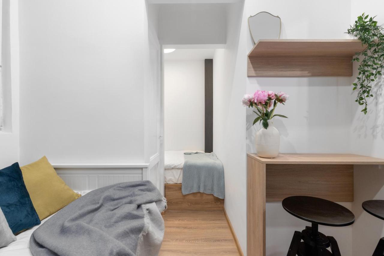 Ultra Central, 15 Sqm Studio By Urbanesq Bucareste Exterior foto